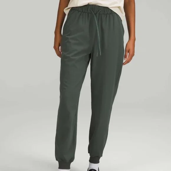 NEW Lululemon Stretch High-Rise Jogger *Full Length size 12 - Picture 2 of 5